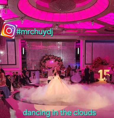 Dance on the Clouds effect and Cold Sparks - Effect of Clouds and Cold Sparks Dance on the Clouds effect and Cold Sparks - Effect of Clouds and Cold Sparks