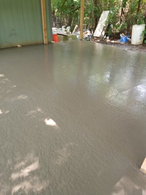 Concrete garage Floor - Outdoor garage flooring done in Concrete 10 yards. Concrete garage Floor - Outdoor garage flooring done in Concrete 10 yards.