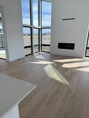 Engineered white oak install for a cleaner, brighter, more open look! - Engineered white oak install for a cleaner, brighter, more open look!