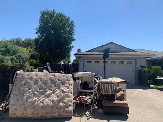 Cleanups/Junk Removal and Hauling - - Let me help you dispose of the junk in your life
- Servicing 209 and surrounding areas
- Junk Removal & Trailer Dumpster Rental
(209) 777-5414 Cleanups/Junk Removal and Hauling - - Let me help you dispose of the junk in your life
- Servicing 209 and surrounding areas
- Junk Removal & Trailer Dumpster Rental
(209) 777-5414