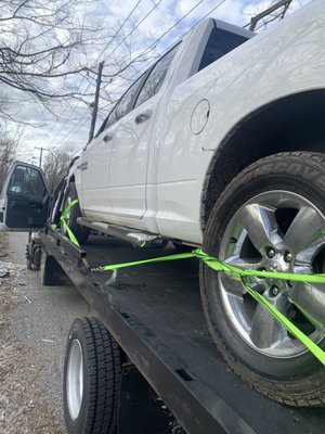 Towing 24/7 - Fast, immediate affordable pricing. Towing 24/7 - Fast, immediate affordable pricing.
