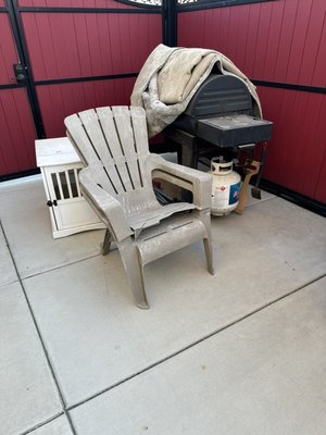 Single item pick ups - We offer low cost for single item pick ups! Single item pick ups - We offer low cost for single item pick ups!