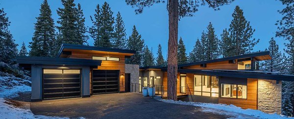 Gray's Crossing Lot 49 - Gray's Crossing - Lot 49
Builder: InHouse Builders
Architect: Mountain Concepts
Windows/Doors: Marvin Signature, Elevate, & Essential
Location: Truckee, CA Gray's Crossing Lot 49 - Gray's Crossing - Lot 49
Builder: InHouse Builders
Architect: Mountain Concepts
Windows/Doors: Marvin Signature, Elevate, & Essential
Location: Truckee, CA