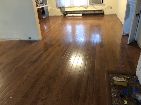 3" Pre-finished Hardwood Flooring Installation - Here are some photos of a recent Hardwood Flooring Installation Project with existing carpet removal! Reach out today for a free estimate! 3" Pre-finished Hardwood Flooring Installation - Here are some photos of a recent Hardwood Flooring Installation Project with existing carpet removal! Reach out today for a free estimate!