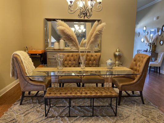Home Cleaning - Transform your home with Casa Lustro’s premier cleaning services. With over 11 years of expertise, we ensure a pristine, welcoming environment: experience luxury and meticulous attention to detail. Choose Casa Lustro for unmatched cleanliness and elegance in every corner of your home.