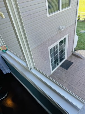 Windows cleaning - We provide professional windows cleaning