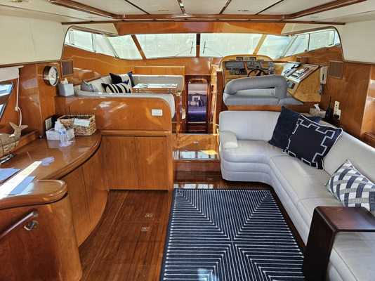 Yacht Remodeling, Alameda, CA - Pianta Design collaborated with the yacht's owners to undertake a comprehensive interior remodeling project. This endeavor harmoniously blends opulent materials with graceful forms, seamlessly merging elements of both modern and traditional design aesthetics. A modern yacht interior design blends sophistication, functionality, and cutting-edge technology to create a luxurious and comfortable onboard living experience while taking full advantage of the yacht's stunning natural surroundings.
