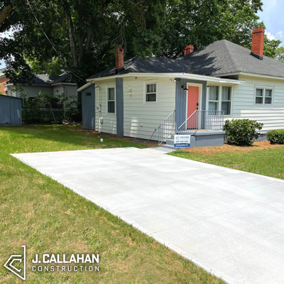 Classic Parking Pad - Non-HOA Neighborhood - Traditional Parking Pad