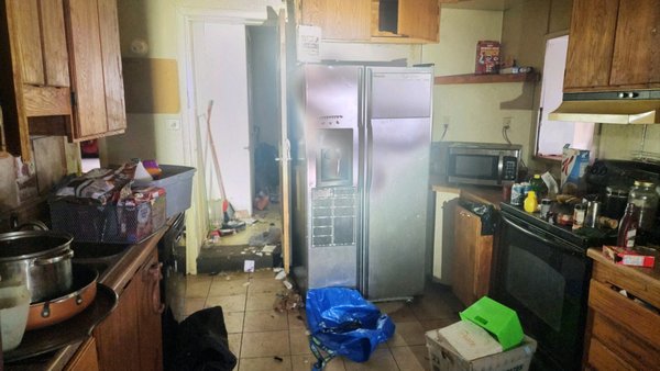 Full Residential Clean Out - This house is approximately 3,000 square feet and has 8 rooms, an attick and two patios. All of the rooms and patios were covered in trash, animal feces, clothes, and old furniture. In some rooms, the trash was piled a foot high and lined walkways. All the junk in the home was removed efficiently in less than 10 hours. Full Residential Clean Out - This house is approximately 3,000 square feet and has 8 rooms, an attick and two patios. All of the rooms and patios were covered in trash, animal feces, clothes, and old furniture. In some rooms, the trash was piled a foot high and lined walkways. All the junk in the home was removed efficiently in less than 10 hours.