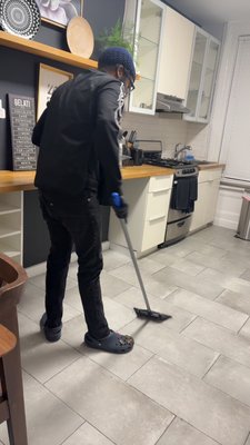 Airbnb cleaning - a thorough cleaning that removes dirt, dust, and grime from every surface of a home Airbnb cleaning - a thorough cleaning that removes dirt, dust, and grime from every surface of a home
