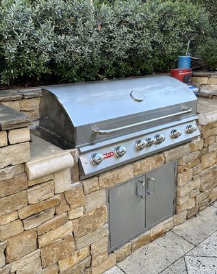 Bull Diablo Grill Installation. BBQ REPAIR PROS are a Top Dealer of Bull Grills throughout San Diego. New BBQ Grill Sales & Installations - BBQ REPAIR PROS are a TOP BULL Grills Dealer and offer incredible savings coupled with outstanding service!
