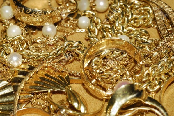 We are Las Vegas #1 Gold Buyers - We Purchase Gold in any Condition. Broken Scrap, New or Used Jewelry. We Buy Coins and any other gold product you have. We Use safe and accurate Methods to test your gold. We have been buying gold for over 20 Years and are Gold experts. We are Las Vegas #1 Gold Buyers - We Purchase Gold in any Condition. Broken Scrap, New or Used Jewelry. We Buy Coins and any other gold product you have. We Use safe and accurate Methods to test your gold. We have been buying gold for over 20 Years and are Gold experts.
