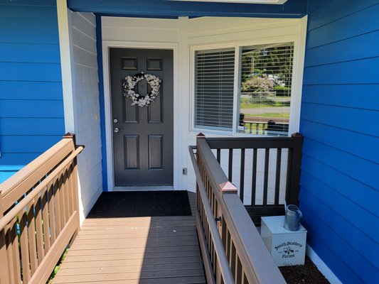 House repaint - I gave this Adult family home a new look. The owner requested the matching colors House repaint - I gave this Adult family home a new look. The owner requested the matching colors