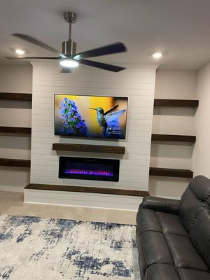 Fireplaces design with shiplap, Entertainment Center - Price 2000 with materials except the fireplace Second
If you like to see our previous designs, we have a insagram account Sacerio Construction https://www.instagram.com/sacerio_construction/profilecard/?igsh=MTMycDFodXFsOHVvbg==