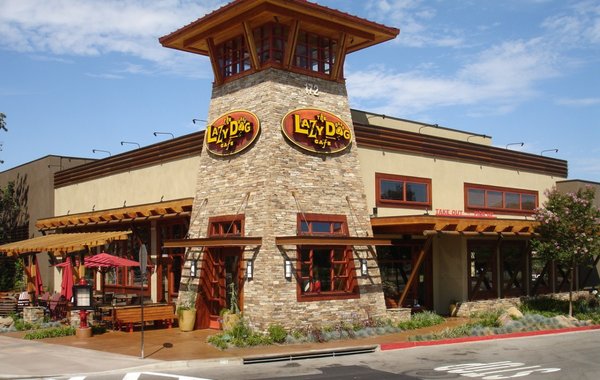 Lazy Dog Restaurant - This completed installation features Bryce Canyon Natural Face 2-4" natural stone thin veneer and Thin Cameron Flagstone for sills and caps, supplied by Sepulveda Building Materials.

A standout example of how knowledge of materials and experience can elevate commercial design and enhance customer experience.