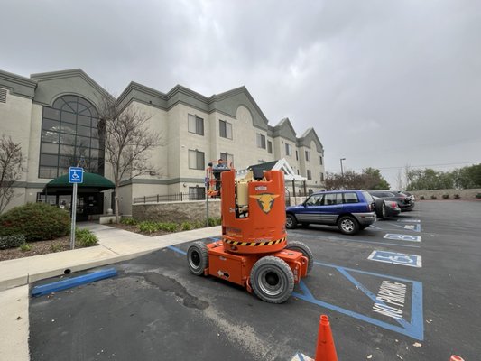 Commercial window cleaning project - Commercial window cleaning service
(909)719-6905 Commercial window cleaning project - Commercial window cleaning service
(909)719-6905