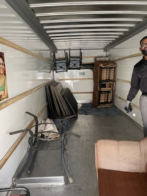 Loading/unloading 26’ truck 9 Holshire Ct
Randallstown, MD - This moving was a 2 guys job, we packed up, and fill up a 26’ truck Loading/unloading 26’ truck 9 Holshire Ct
Randallstown, MD - This moving was a 2 guys job, we packed up, and fill up a 26’ truck
