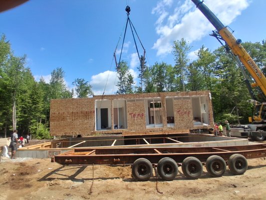 Setting a modular - We also set modular homes Setting a modular - We also set modular homes
