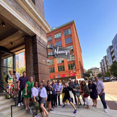WEST LOOP PIZZA WALK SATURDAYS ONLY from 11:00AM – 2:00PM | 3 HOURS - WEST LOOP PIZZA WALK - SATURDAYS ONLY from 11:00AM – 2:00PM | 3 HOURS
The West Loop is known as a foodie haven. And out of the best of the West Loop restaurants, we have found the best of the best pizza places. Join us on a walking tour of the culture-rich West Loop neighborhood.
Meet your Doughcent by the host stand at Lou Malnati’s (1235 W. Randolph St.), a 7-minute drive from The Loop. They’ll be wearing a black “Pizza City USA” shirt. You’ll check in (please be prompt, as we have a lot of pizza to get to!) then visit four pizzerias showcasing four different styles of pizza. (Note: soda and alcohol can be purchased at each stop).
Highlights include a traditional Chicago deep-dish, an only-in-Chicago Roman al taglio, a classic Neapolitan and a stuffed slice. Included in your tour price is a custom souvenir lanyard and badge so you can track all of the pizzerias on your tour and tag them on Instagram. WEST LOOP PIZZA WALK SATURDAYS ONLY from 11:00AM – 2:00PM | 3 HOURS - WEST LOOP PIZZA WALK - SATURDAYS ONLY from 11:00AM – 2:00PM | 3 HOURS
The West Loop is known as a foodie haven. And out of the best of the West Loop restaurants, we have found the best of the best pizza places. Join us on a walking tour of the culture-rich West Loop neighborhood.
Meet your Doughcent by the host stand at Lou Malnati’s (1235 W. Randolph St.), a 7-minute drive from The Loop. They’ll be wearing a black “Pizza City USA” shirt. You’ll check in (please be prompt, as we have a lot of pizza to get to!) then visit four pizzerias showcasing four different styles of pizza. (Note: soda and alcohol can be purchased at each stop).
Highlights include a traditional Chicago deep-dish, an only-in-Chicago Roman al taglio, a classic Neapolitan and a stuffed slice. Included in your tour price is a custom souvenir lanyard and badge so you can track all of the pizzerias on your tour and tag them on Instagram.