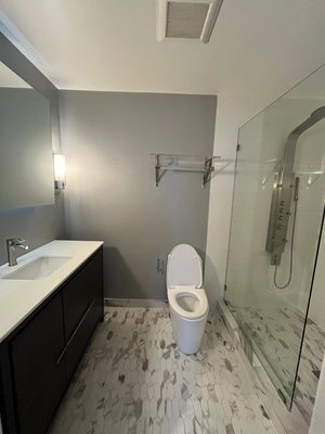 Deep cleaning - Deep cleaning of the kitchen was too greasy and I cleaned rooms and bathrooms Deep cleaning - Deep cleaning of the kitchen was too greasy and I cleaned rooms and bathrooms