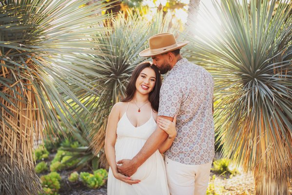 Maternity Photos: Alice Keck Gardens - Aliec Keck is definitely my favorite park to shoot in Santa Barbara. Lush gardens, a pond, cactus, and trees.... so many different looks in one block!