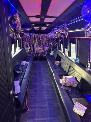 Luxury Party Bus Limousine - Luxury Party Bus Limousine Luxury Party Bus Limousine - Luxury Party Bus Limousine