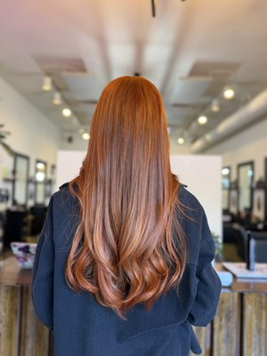Dani ✂️ Ginger Girlie - Our girly came in, looking to get all over light and bright, and really look like that girl on fire.
We had a previous history of box color and going lighter with color, but never going to dark . We came up with the game plan to lighten with our special line of color to get an even canvas and then go in with a top shade of ginger.
Results were epic then we also added in one of extensions to complete our Look Dani ✂️ Ginger Girlie - Our girly came in, looking to get all over light and bright, and really look like that girl on fire.
We had a previous history of box color and going lighter with color, but never going to dark . We came up with the game plan to lighten with our special line of color to get an even canvas and then go in with a top shade of ginger.
Results were epic then we also added in one of extensions to complete our Look