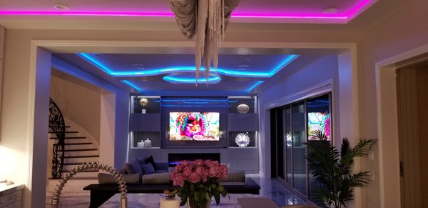 Custom Ceiling Design - Wow, Wow, Wow, that is what everyone says when they see this ceiling. Picture speaks a thousand words!!!