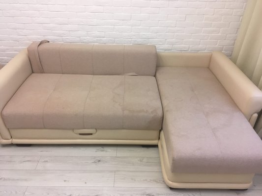 Sofa cleaning with extractor - At FreshFurnish Cleaners, we take pride in delivering top-notch sofa cleaning services that leave your furniture looking and feeling like new.
Our process begins with a thorough inspection to identify the fabric type and any specific stains or problem areas. We then apply our eco-friendly cleaning solution, which is tough on dirt but gentle on your upholstery. Using advanced cleaning equipment, we deep-clean your sofa, removing embedded dust, allergens, and odors.
Once complete, your sofa is not only spotless but also fresh and safe for your family. We ensure quick drying times so you can enjoy your revitalized furniture sooner.
Trust FreshFurnish Cleaners to bring a fresh, clean feel back to your living space! Sofa cleaning with extractor - At FreshFurnish Cleaners, we take pride in delivering top-notch sofa cleaning services that leave your furniture looking and feeling like new.
Our process begins with a thorough inspection to identify the fabric type and any specific stains or problem areas. We then apply our eco-friendly cleaning solution, which is tough on dirt but gentle on your upholstery. Using advanced cleaning equipment, we deep-clean your sofa, removing embedded dust, allergens, and odors.
Once complete, your sofa is not only spotless but also fresh and safe for your family. We ensure quick drying times so you can enjoy your revitalized furniture sooner.
Trust FreshFurnish Cleaners to bring a fresh, clean feel back to your living space!