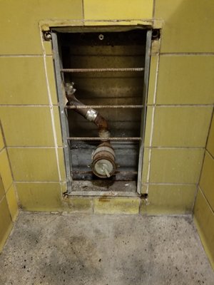 emergency toilet repair at oxnard police department. - Oxnard PD toilet Replacement.