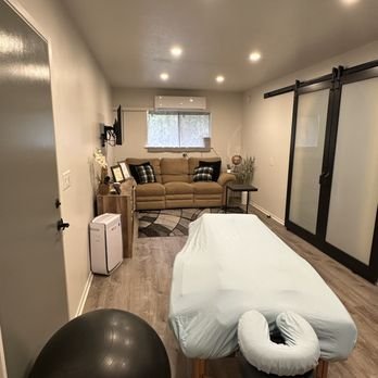 Massage Therapy Specialists - Experience the benefits of expert care with our Massage Therapy Specialists. Combining advanced techniques with personalized attention, we address pain, tension, and stress at their source. We tailor each session to your unique needs whether you’re seeking relaxation, deep tissue work, or therapeutic relief. Massage Therapy Specialists - Experience the benefits of expert care with our Massage Therapy Specialists. Combining advanced techniques with personalized attention, we address pain, tension, and stress at their source. We tailor each session to your unique needs whether you’re seeking relaxation, deep tissue work, or therapeutic relief.
