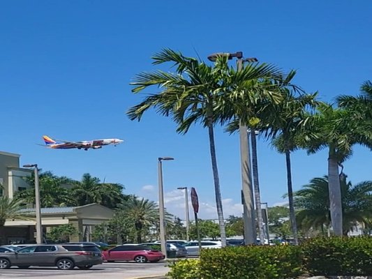 Airport shuttle - The Parking facility Located minutes away from Fort Lauderdale-Hollywood International Airport. Free cortezey shuttle service to and from airport included with online Parking reservation.
No room reservation required to park here!
The Parking lot is accessible 24/7 and has staff to assist with any needs.
*NO oversized Vehicles (Trucks, Campers, RV's, Trailers etc.) Airport shuttle - The Parking facility Located minutes away from Fort Lauderdale-Hollywood International Airport. Free cortezey shuttle service to and from airport included with online Parking reservation.
No room reservation required to park here!
The Parking lot is accessible 24/7 and has staff to assist with any needs.
*NO oversized Vehicles (Trucks, Campers, RV's, Trailers etc.)