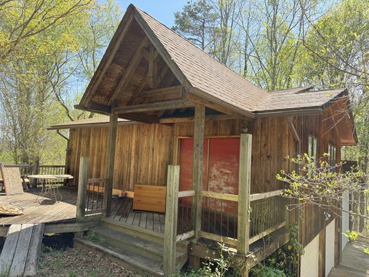 Siding wood washing. - Safe soft wash of old wood that prepares it for new staining or painting. Also rejuvenates and makes untreated wood look new. Siding wood washing. - Safe soft wash of old wood that prepares it for new staining or painting. Also rejuvenates and makes untreated wood look new.