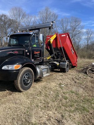 Spring Cleaning - Your dumpster will be delivered soon, making it easy to dispose of unwanted items as you tackle your spring cleaning projects in Middle Tennessee. Spring Cleaning - Your dumpster will be delivered soon, making it easy to dispose of unwanted items as you tackle your spring cleaning projects in Middle Tennessee.