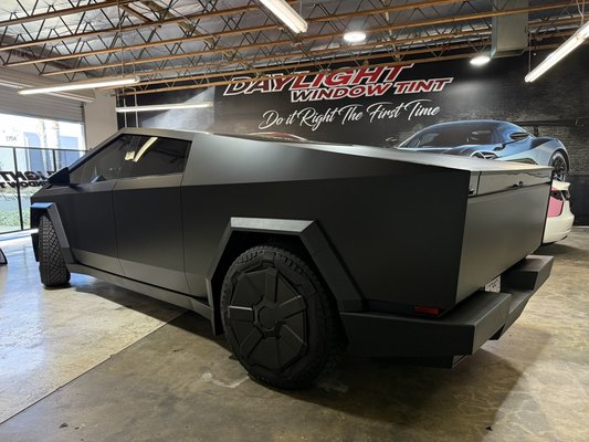 Full paint protection film installed on this cybertruck - Full paint protection film installed on this cybertruck 
From stainless steel steel to satin black Different colors available , for more information call or text 9092310750