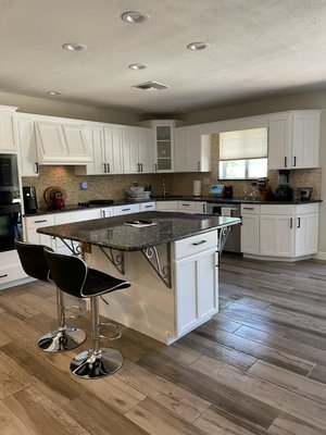 Move in deep clean - What’s better than a new home? A CLEAN new home ✨ Call now to request a quote.
