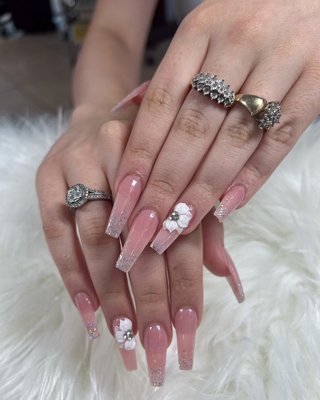 Luxe nails by Hanna - Nails with different designs Luxe nails by Hanna - Nails with different designs