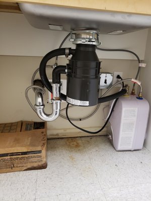 Electric Tank water Heater - Electric water heater under counter. Electric Tank water Heater - Electric water heater under counter.