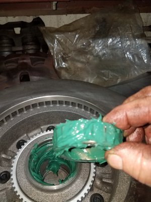 New bearings - New wheel bearings New bearings - New wheel bearings