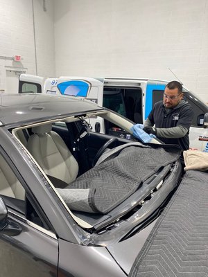 21 Mazda CX-30 Windshield with Re-Calibration - Pictured is a complete windshield replacement. The re-calibration was performed after the windshield replacement was finished. 21 Mazda CX-30 Windshield with Re-Calibration - Pictured is a complete windshield replacement. The re-calibration was performed after the windshield replacement was finished.