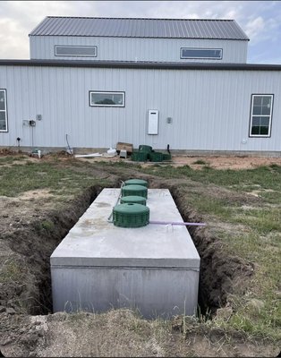 Aerobic Installation with Surface Spray - Aerobic Septic System with Surface Spray Aerobic Installation with Surface Spray - Aerobic Septic System with Surface Spray