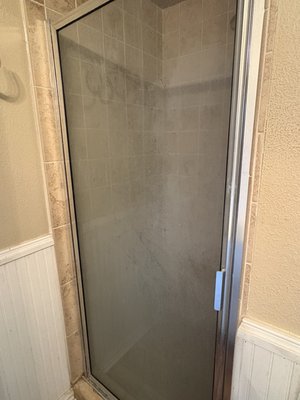 Before and after photos of homes that I have cleaned  - These are some before and after photos of clients homes that have done in the past five months. I even have a picture or two of my own personal home in there . If your home looks like this it’s OK it’s all gonna be all right. Anything can be cleaned. And in most cases, it can be cleaned to look brand new again. Nobody’s perfect and life happens sometimes he gets out of hand, but it can always be cleaned so don’t give up. And I am here to help you in anyway possible. And every client that I have ever had has not complained one time about the way I clean they’re home and before I leave, I always make sure that the rugs are put back down and it’s the way you want it before I leave. Before and after photos of homes that I have cleaned  - These are some before and after photos of clients homes that have done in the past five months. I even have a picture or two of my own personal home in there . If your home looks like this it’s OK it’s all gonna be all right. Anything can be cleaned. And in most cases, it can be cleaned to look brand new again. Nobody’s perfect and life happens sometimes he gets out of hand, but it can always be cleaned so don’t give up. And I am here to help you in anyway possible. And every client that I have ever had has not complained one time about the way I clean they’re home and before I leave, I always make sure that the rugs are put back down and it’s the way you want it before I leave.