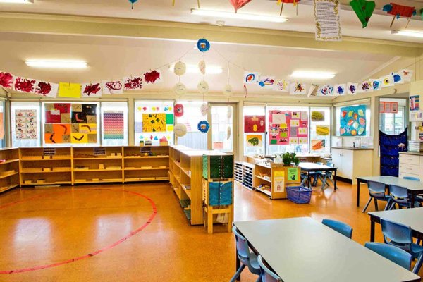 Schools and Daycare - We offer 5 days a week services for schools and daycares. Daycares and preschools share some of the most rewarding experiences for staff, children, and parents alike, but are also responsible for the health and well being some very young clientele. Next to hospitals and medical facilities, daycares are trusted with the most vulnerable and sensitive of customers and need to have their facilities maintained accordingly to guarantee the safety of the children in their care. However, the use of harsh cleaning chemicals in a daycare or preschool facility can have similar negative effects on a child’s development as if the facility was dirty. That is why Clean Valley is happy to offer their complete green cleaning services as a standard; combining our full line of branded, Green Seal Certified cleaning chemicals and state-of-the-art janitorial processes to give your daycare or preschool the highest quality level of clean without the leaving the residue or smells of harsh toxins and VOCs for the safest environment for the children.