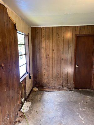 Mold Remediation and Reconstruction - Check out our latest success story! 🎉 We just completed a Mold Remediation and Reconstruction project, providing top-notch solutions for our client's mold issues. Don't wait until it becomes a bigger problem – trust us to take care of your mold concerns. Contact us today!