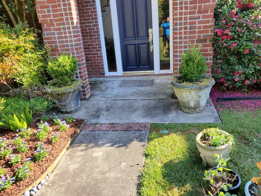 Mr Patrick's place - This was a new customer that was a pleasure to work with. As you can see in the photos. It was a major difference. This customer loved it and called us back for additional jobs. 100% satisfaction! Mr Patrick's place - This was a new customer that was a pleasure to work with. As you can see in the photos. It was a major difference. This customer loved it and called us back for additional jobs. 100% satisfaction!