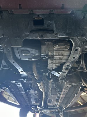 Customer states power steering fluid leaking and has to keep filling up - Customer states has to keep filling power steering fluid . Upon further inspection put vehicle on lift and can see power steering fluid leaking recommended replacing power steering hoses and was able save one of the hoses by changing hose clamps . After that refilled and tested power steering system for additional leaks and customer concern was no longer present and is no longer leaking