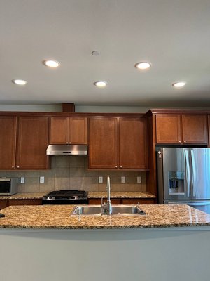 Move out cleaning 3b/3b - Deep cleaning of house 3b3b about 1650 square fit, took 3 hours for a team of 2 workers