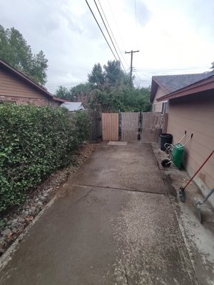 Yard waste clean out - Is your side yard in need of help? 🌿 Too many trimmings laying around? We specialize in side yard cleanouts and yard waste debris removal. Check out these amazing before and after pics of a recent project. Say goodbye to the mess and hello to a tidy yard! Contact us at 775-333-7368 to schedule your cleanup today! 🌳✨ Yard waste clean out - Is your side yard in need of help? 🌿 Too many trimmings laying around? We specialize in side yard cleanouts and yard waste debris removal. Check out these amazing before and after pics of a recent project. Say goodbye to the mess and hello to a tidy yard! Contact us at 775-333-7368 to schedule your cleanup today! 🌳✨