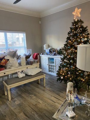 Nice and Clean for the holidays! - Holiday ready! For all up coming holiday or simply need your clean say no less contact Save The Stress! Call/text Now!!
832-715-8479 Nice and Clean for the holidays! - Holiday ready! For all up coming holiday or simply need your clean say no less contact Save The Stress! Call/text Now!!
832-715-8479