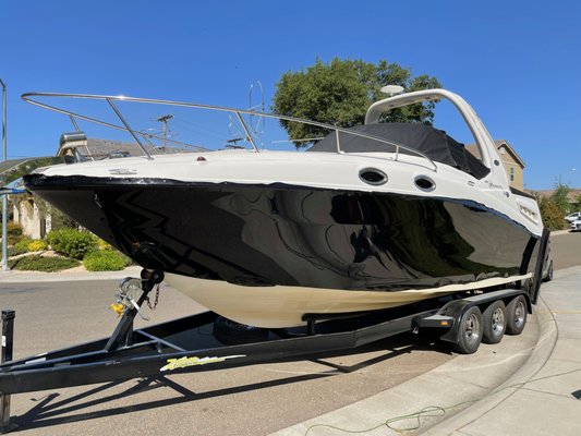 30ft gloss black Yacht Wrap! - This gorgeous 30ft Yacht was wrapped in Gloss Black vinyl. 30ft vinyl piece on each side with a seam up front that connects both sides. Everything, including all the edges and lower part of the wrap that happens to lay on the waterline is sealed and protected against water damaging or lifting the vinyl. Ceramic coated as well which means no water spots, less scratches, way easier maintenance and deeper look of the finish. 30ft gloss black Yacht Wrap! - This gorgeous 30ft Yacht was wrapped in Gloss Black vinyl. 30ft vinyl piece on each side with a seam up front that connects both sides. Everything, including all the edges and lower part of the wrap that happens to lay on the waterline is sealed and protected against water damaging or lifting the vinyl. Ceramic coated as well which means no water spots, less scratches, way easier maintenance and deeper look of the finish.